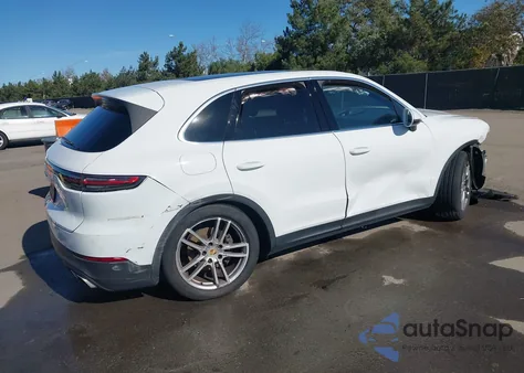 2021 Porsche Cayenne z USA, uszkodzony, nr VIN WP1AA2AY1MDA00684